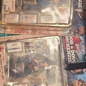 Collectible Bob and Doug Mckenzie figurines in vox